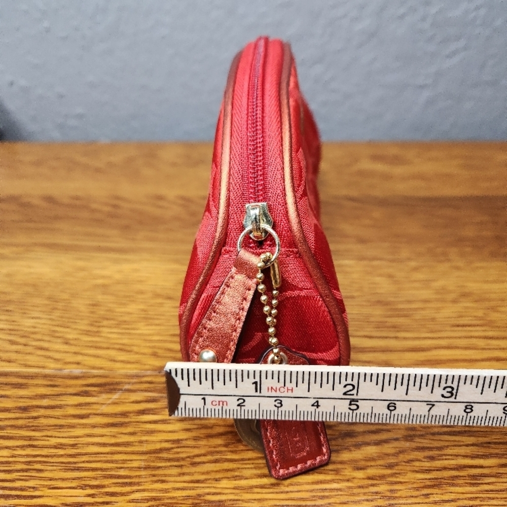 Coach x estee lauder cosmetic pouch - Picture 13 of 13